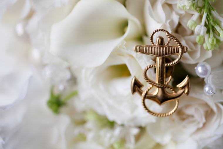 Naval Academy Wedding Photography by Liz and Ryan Annapolis Maryland Wedding Photography Christmas Wedding Photography (5)