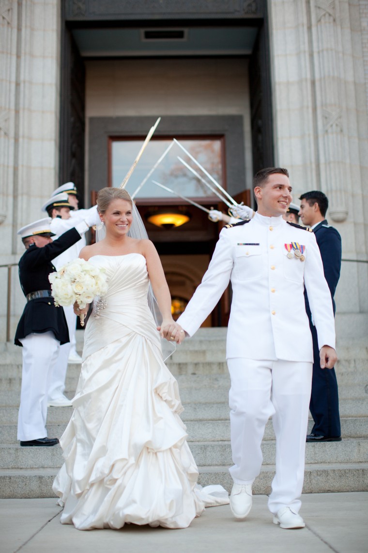 Naval Academy Wedding Photography by Liz and Ryan Annapolis Maryland Wedding Photography Christmas Wedding Photography (23)