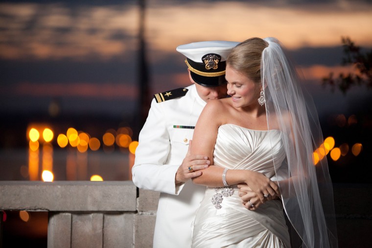 Naval Academy Wedding Photography by Liz and Ryan Annapolis Maryland Wedding Photography Christmas Wedding Photography (34)