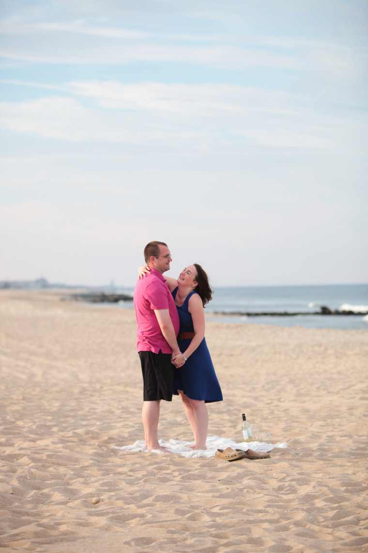 Jersey Shore Engagement Session-Susan-and-Brad-Manasquan-NJ-Photo-by-Liz-and-Ryan-Photo (11)