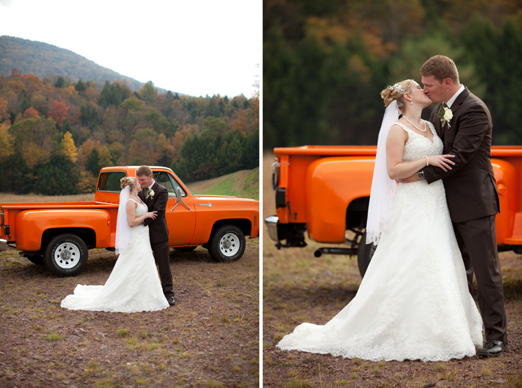 Kellie-and-Matt-PA-Barn-Wedding-Rustic-Country-Wedding-Photos (23)
