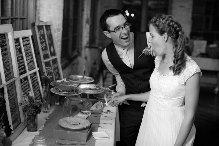 NY Fingerlakes Wedding - Zugibe Vineyard - The Cracker Factory - Laura and Tom Photos (5)