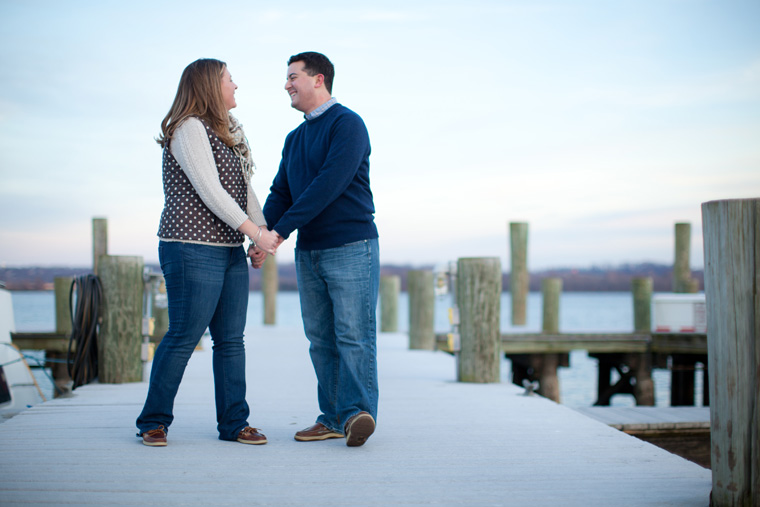 Old Town Alexandria Engagement Session Virginia Christmas Winter Engagement Session Photos by Liz and Ryan (6)