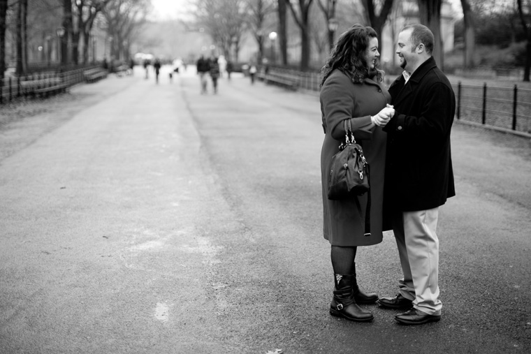 Christmas Engagement Session in NYC, New York City, NY, Rockefeller Center, Christmas Tree, Central Park, Macys, Times Square, The Rockefeller Center Christmas Tree, Christmas Market, Bethesda Fountain, The Plaza, 5th Avenue, Christmas Window Displays (33)