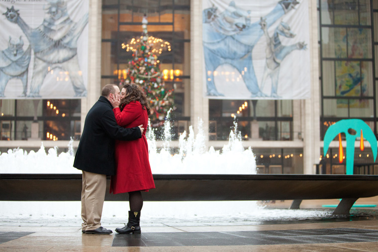Christmas Engagement Session in NYC, New York City, NY, Rockefeller Center, Christmas Tree, Central Park, Macys, Times Square, The Rockefeller Center Christmas Tree, Christmas Market, Bethesda Fountain, The Plaza, 5th Avenue, Christmas Window Displays (18)