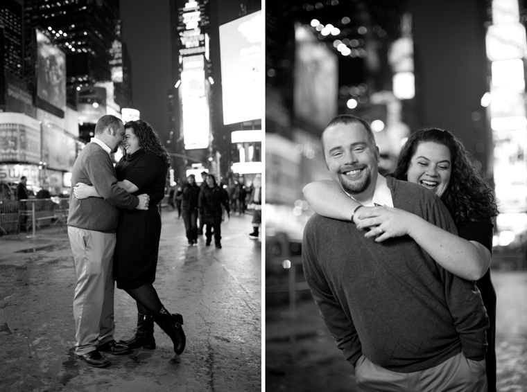 Christmas Engagement Session in NYC, New York City, NY, Rockefeller Center, Christmas Tree, Central Park, Macys, Times Square, The Rockefeller Center Christmas Tree, Christmas Market, Bethesda Fountain, The Plaza, 5th Avenue, Christmas Window Displays (8)