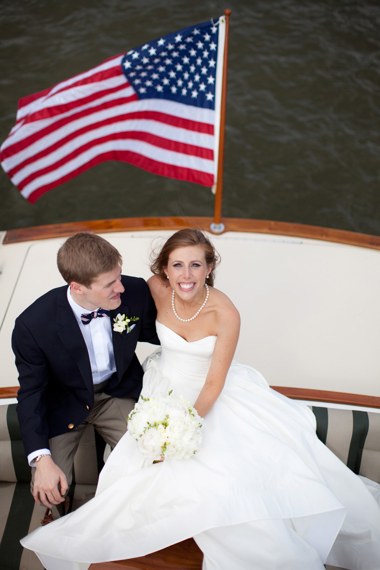 Annapolis-Yacht-Club-Wedding-Photographer-Annapolis-Wedding-Photographer-Yacht-Wedding-Photos-Maryland-Chesapeake-Bay-Wedding-Photographer (29)