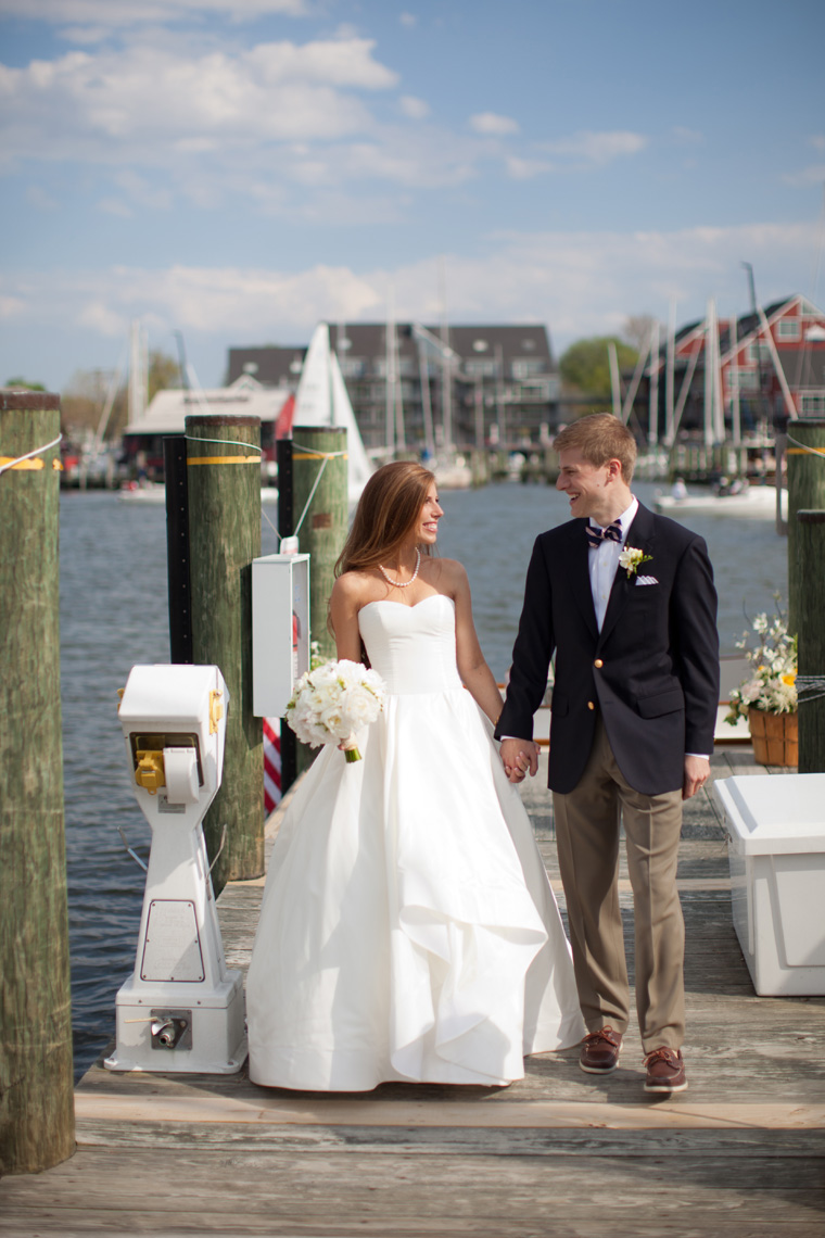 Annapolis-Yacht-Club-Wedding-Photographer-Annapolis-Wedding-Photographer-Yacht-Wedding-Photos-Maryland-Chesapeake-Bay-Wedding-Photographer (27)