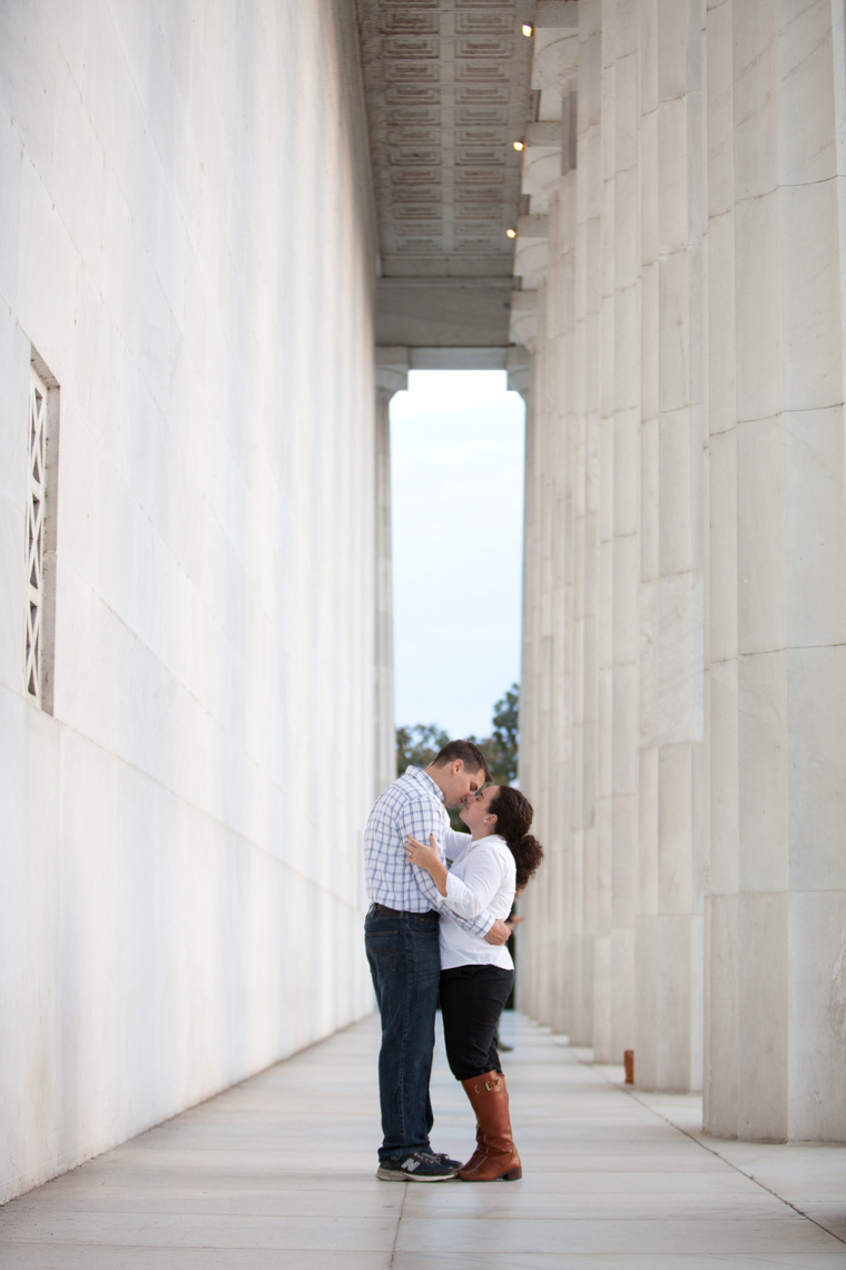Washington DC Engagement Photos by Liz and Ryan Lincoln Memorial Washington Monument Washington DC Mall Wedding and Engagement Photography The White House (1)