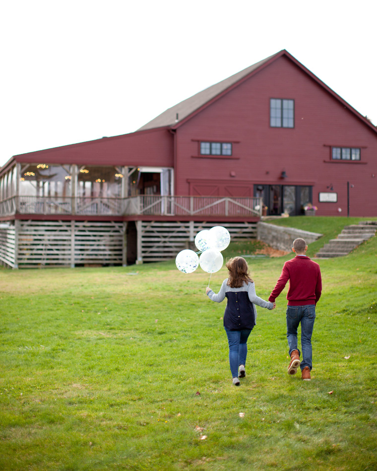 The-Barn-At-Gibbet-Hill-Boston-Massachusetts-Groton-MA-Gibbet-Hill-Grill-Engagement-Session-Photos-By-Liz-and-Ryan (1)
