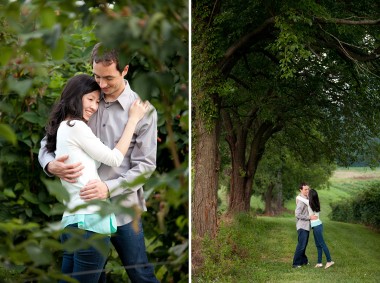 Butler's Orchard Engagement Session Photos by Liz and Ryan Farm Engagement Session Pick Your Own Farm Blueberries Blueberry Soda Blueberry Beer Picnic Engagement Session Maryland Wedding and Engagement Photography Pick Your Own Blueberries Pick Your Own Flowers Flower Fields Photos by Liz and Ryan (9)