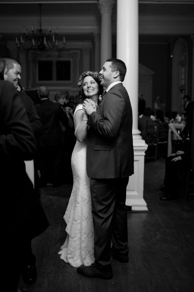 St Johns College McDowell Hall Randall Hall Annapolis Maryland Winter Wedding Snow Wedding and Engagement Photography Classic Romantic Photos by Liz and Ryan (2)