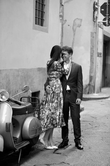 Florence Italy Wedding and Engagement Photography Liz and Ryan The Duomo Santa Maria del Fiore Cathedral in Florence Firenze Finisterrae Bakery Italy Wedding and Engagement Photos by Liz and Ryan (16)