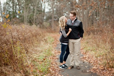 Amherst-College-Massachusetts-MA-Engagement-Session-Photos-By-Liz-and-Ryan (23)