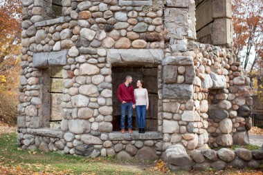 The-Barn-At-Gibbet-Hill-Boston-Massachusetts-Groton-MA-Gibbet-Hill-Grill-Engagement-Session-Photos-By-Liz-and-Ryan (16)