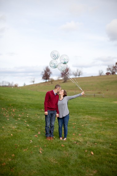 The-Barn-At-Gibbet-Hill-Boston-Massachusetts-Groton-MA-Gibbet-Hill-Grill-Engagement-Session-Photos-By-Liz-and-Ryan (5)